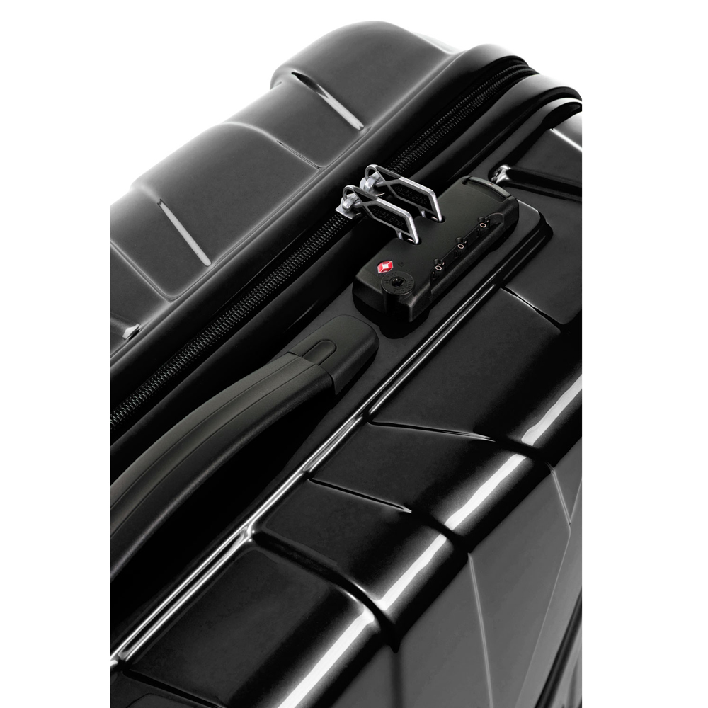 briscoes american tourister luggage