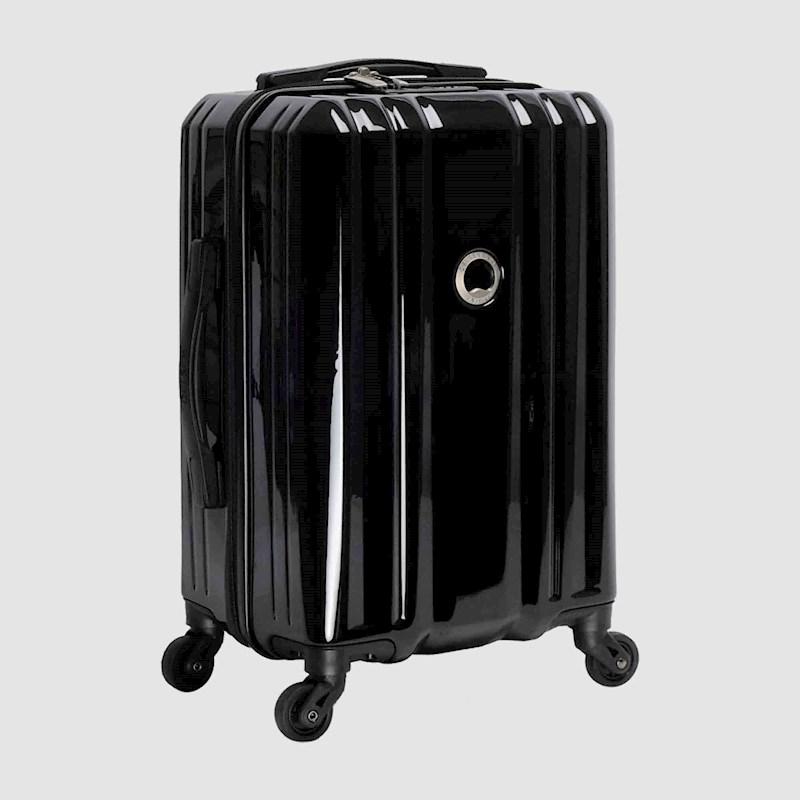 Briscoes luggage hot sale