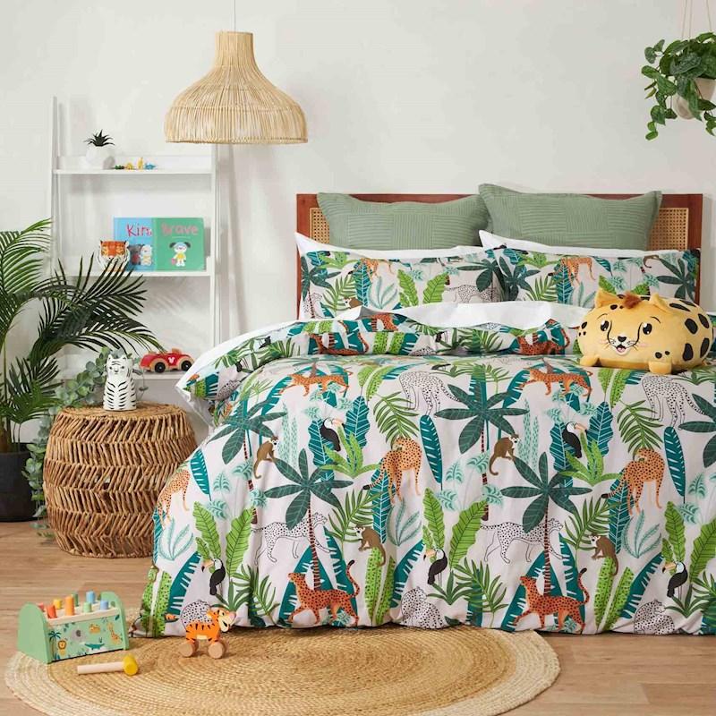 Briscoes store kids duvet