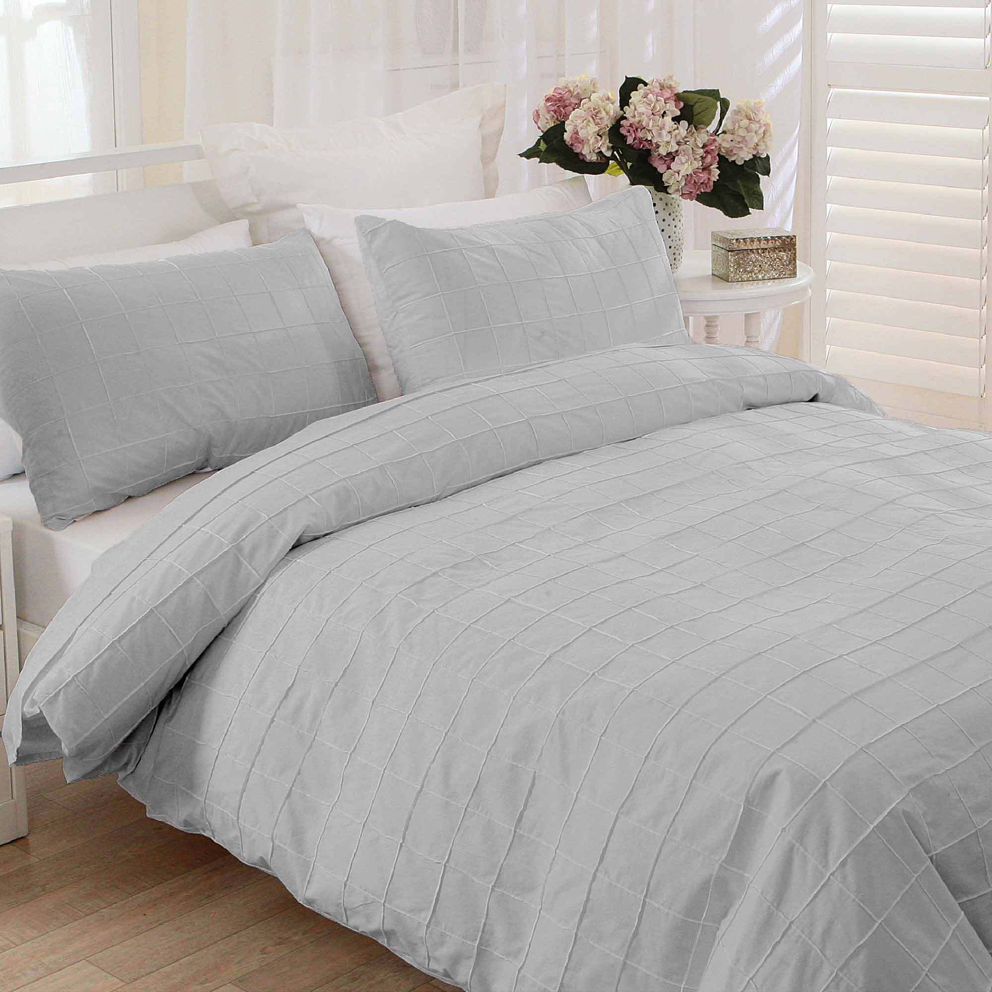 Classic Living Tuxedo Duvet Covert Set